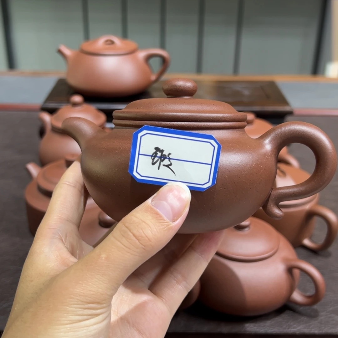 帅***哥宜兴紫砂壶泡茶喝