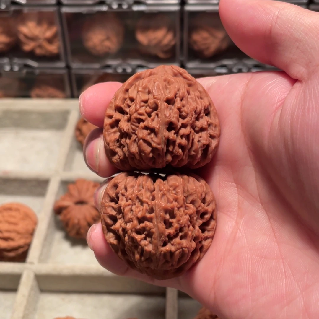 吊坠文玩核桃南疆石40