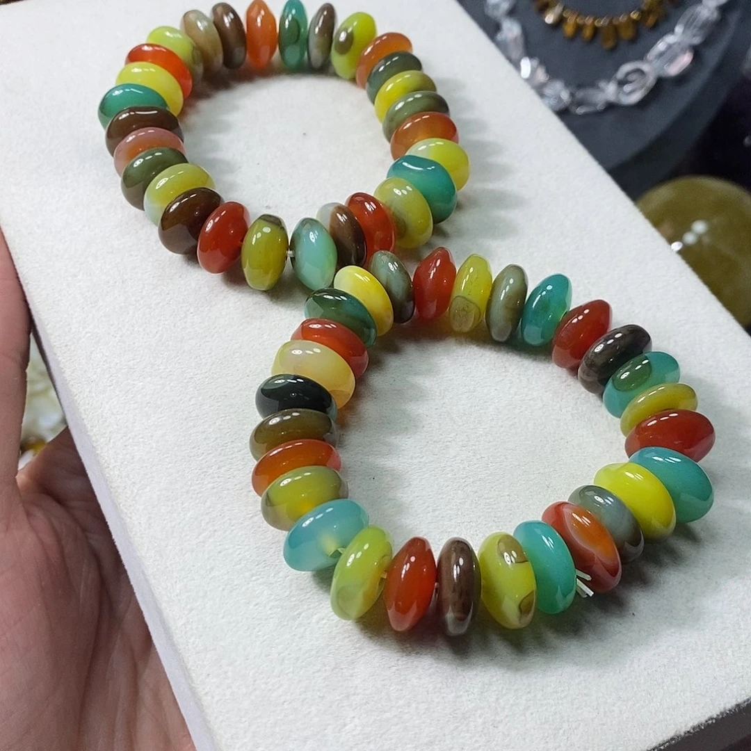 石英质玉未镶嵌，玛瑙多宝飞碟隔片15mm，一圈，