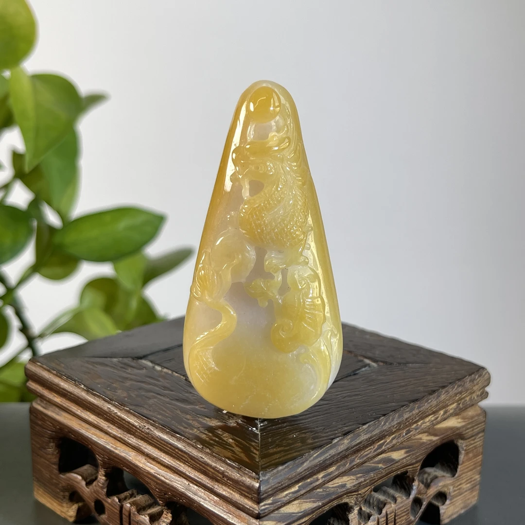 JGB02-83  天然缅甸A货翡翠  龙牌