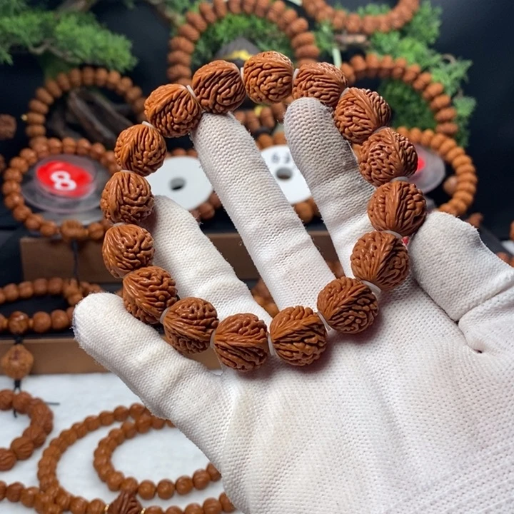 桃核吊坠秦岭龙纹