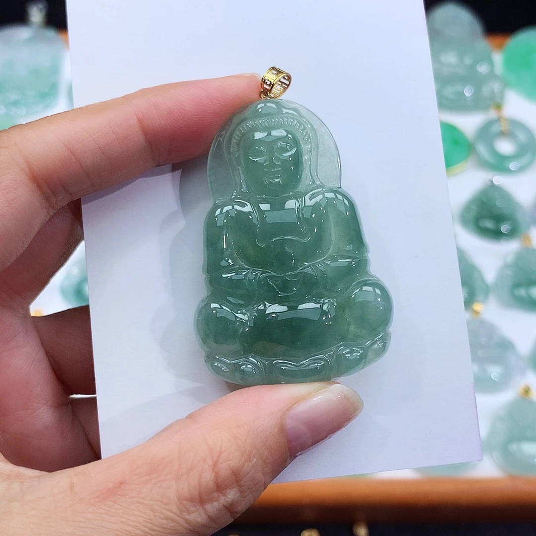 颈饰18K金镶嵌翡翠翡翠吊坠