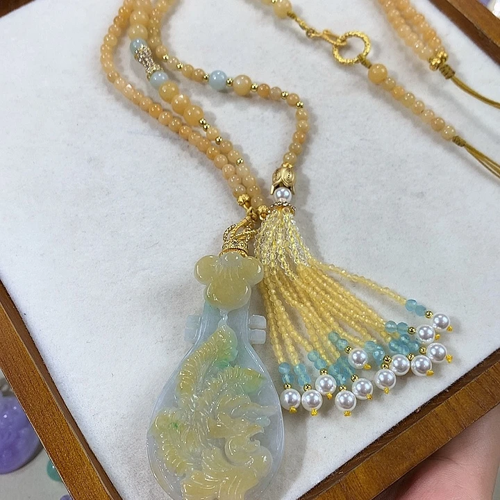 翡翠未镶嵌颈饰翡翠吊坠