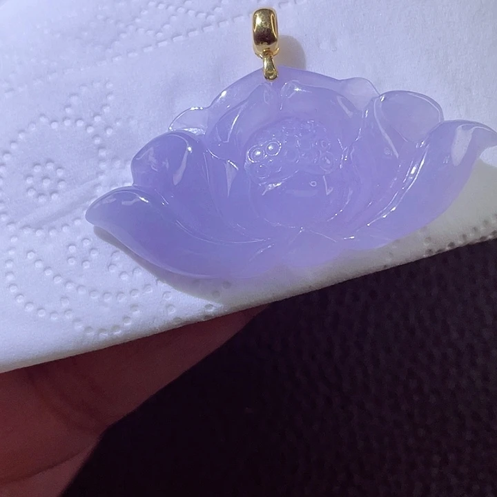 颈饰18K金镶嵌翡翠翡翠