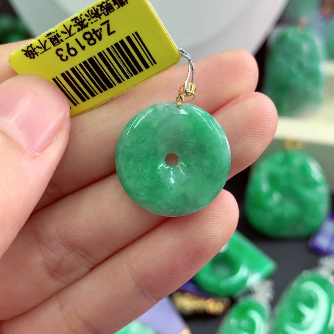 吊坠(不含链)18K金镶嵌翡翠