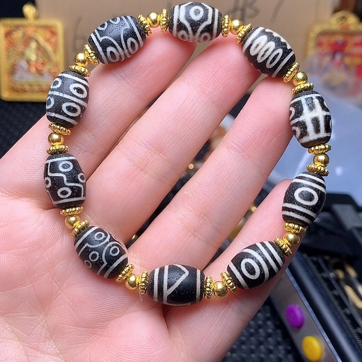 玛瑙/玉髓一条未镶嵌