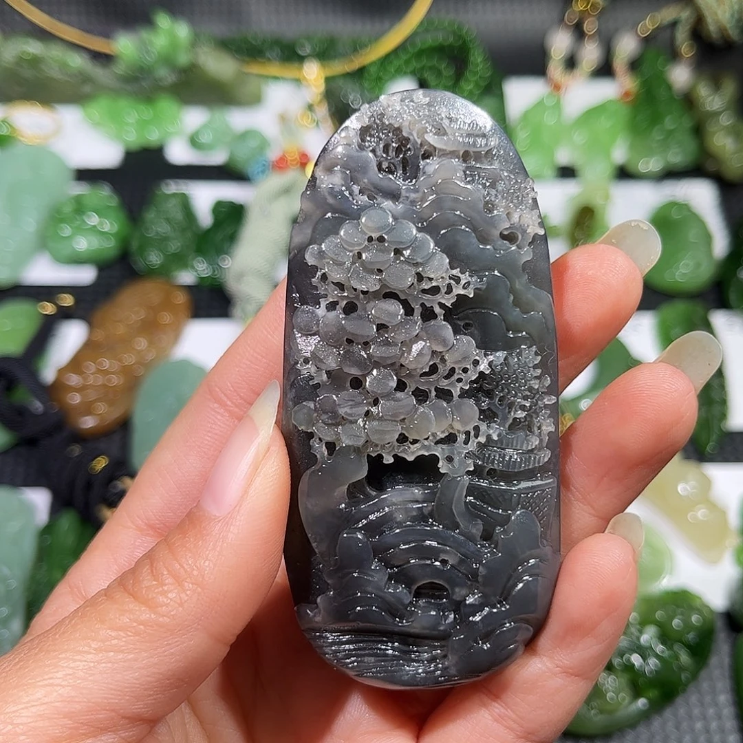 和田玉未镶嵌颈饰