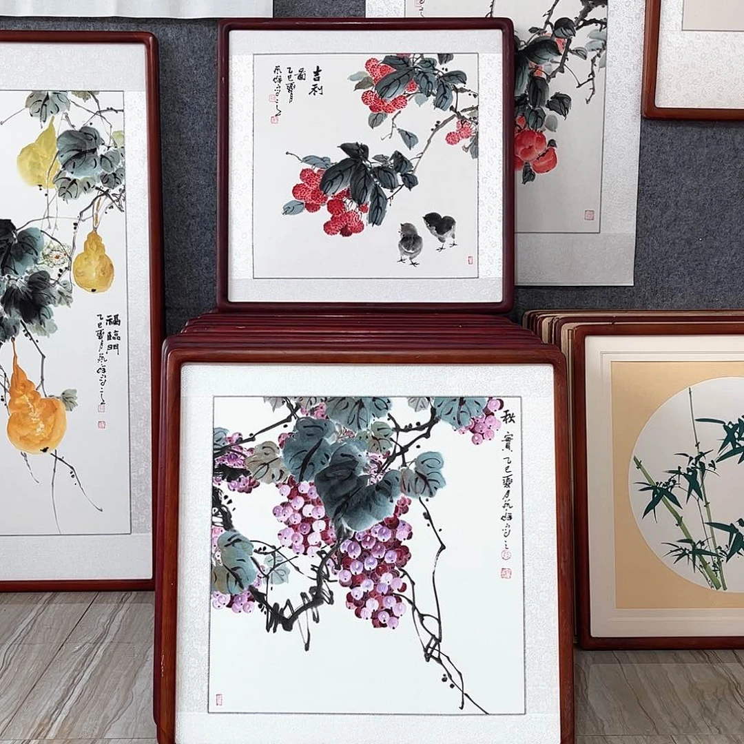 国画书画作品带框63×63厘米