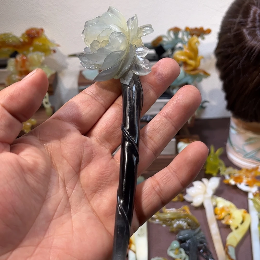 蛇纹石玉发簪合金暮**晓