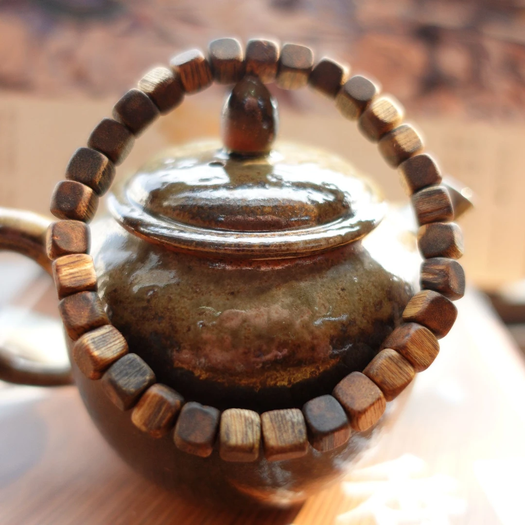 沉香【周周拾珍】海南绿奇楠沉香 6mm方糖单圈手串多样性发一