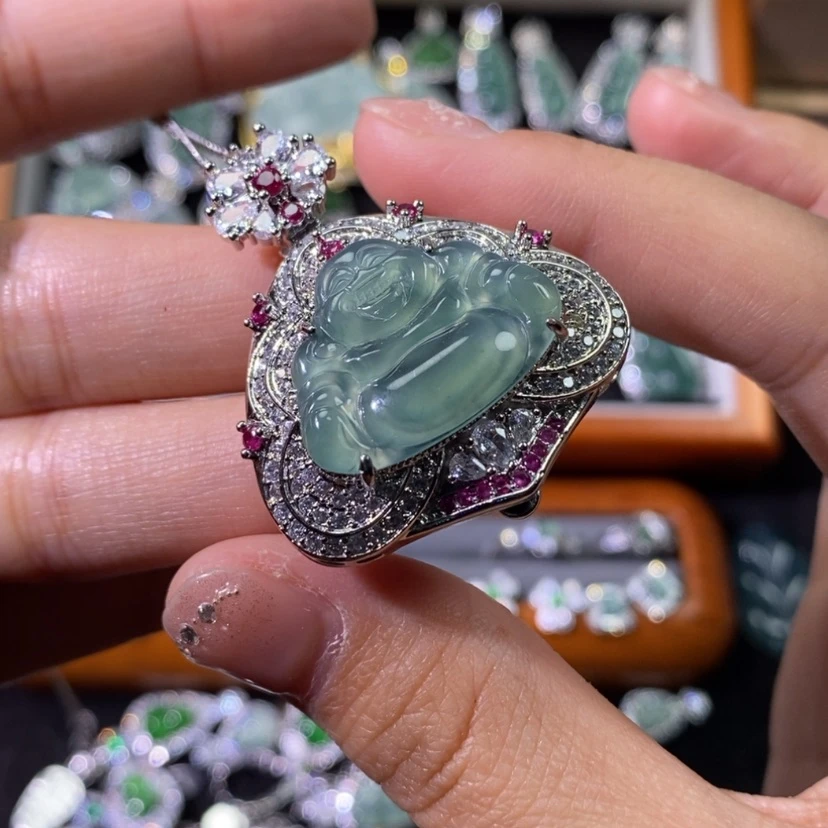 【闪购商品】翡翠颈饰未镶嵌天然