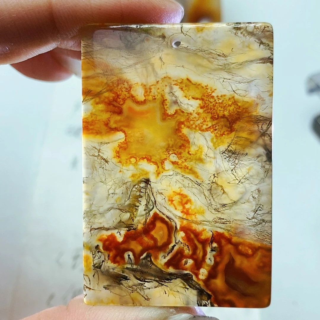 玛瑙/玉髓颈饰未镶嵌叨*