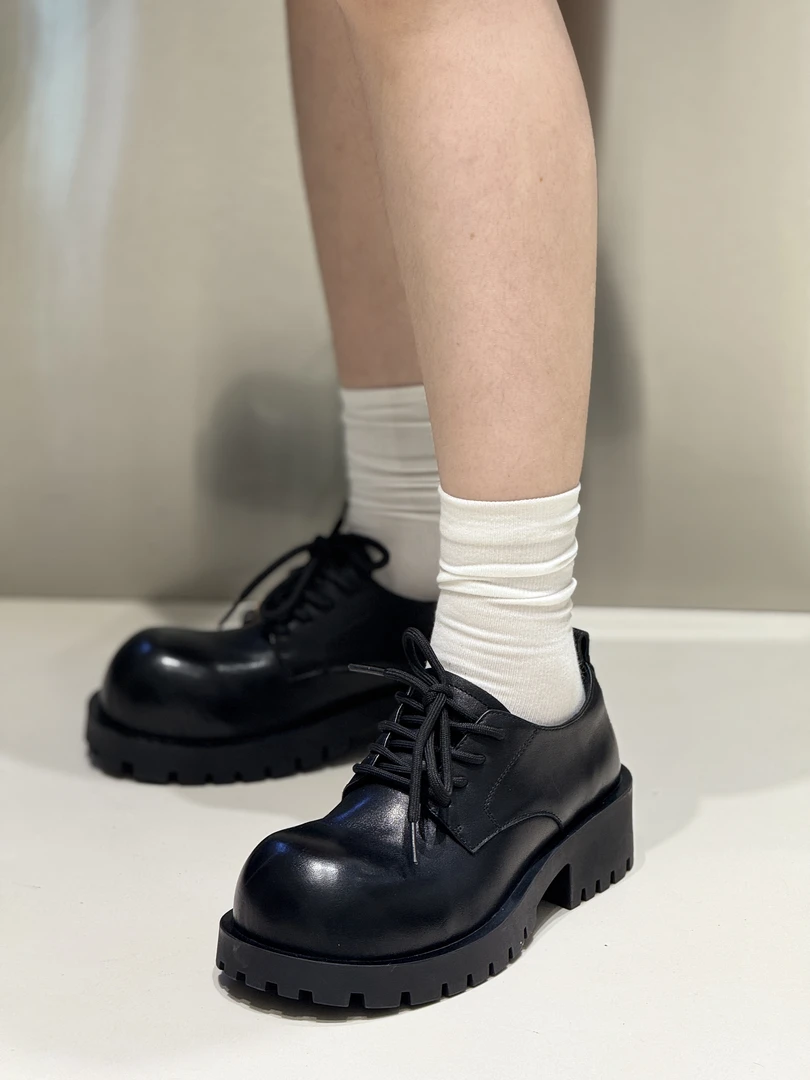 1001(4.5CM)(偏大1码)小众原创德比厚底增高大头小牛皮深口小皮鞋