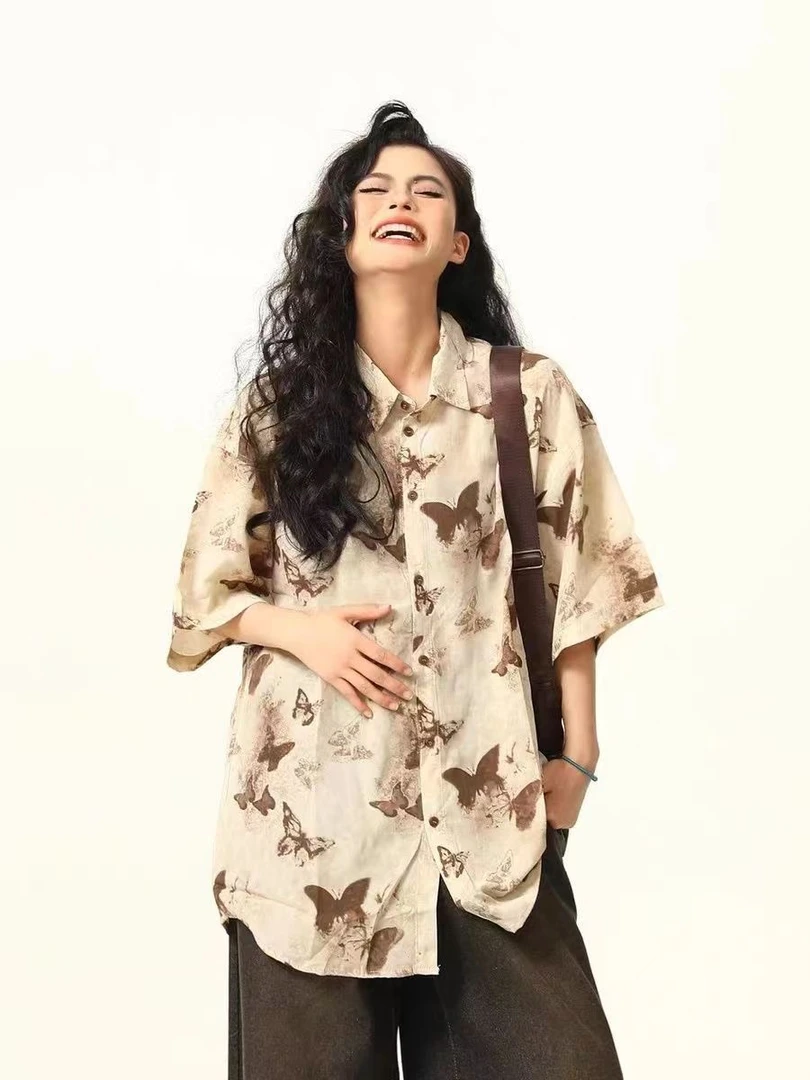 港味蝴蝶印花短袖衬衫女夏新款复古度假风上衣休闲外穿衬衣女
