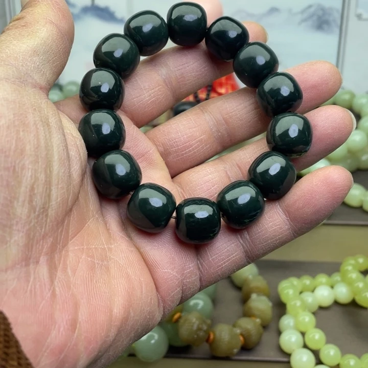 和田玉未镶嵌手链