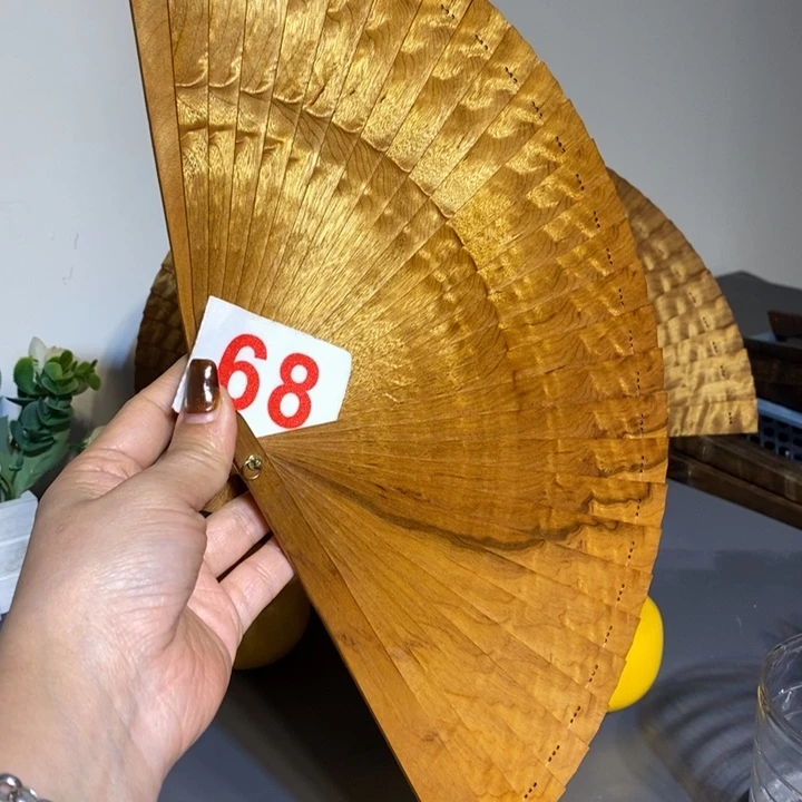 金丝楠2****9金丝楠木扇子