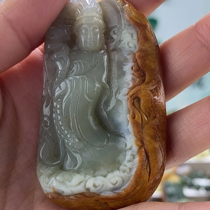 透闪石质玉挂件未镶嵌