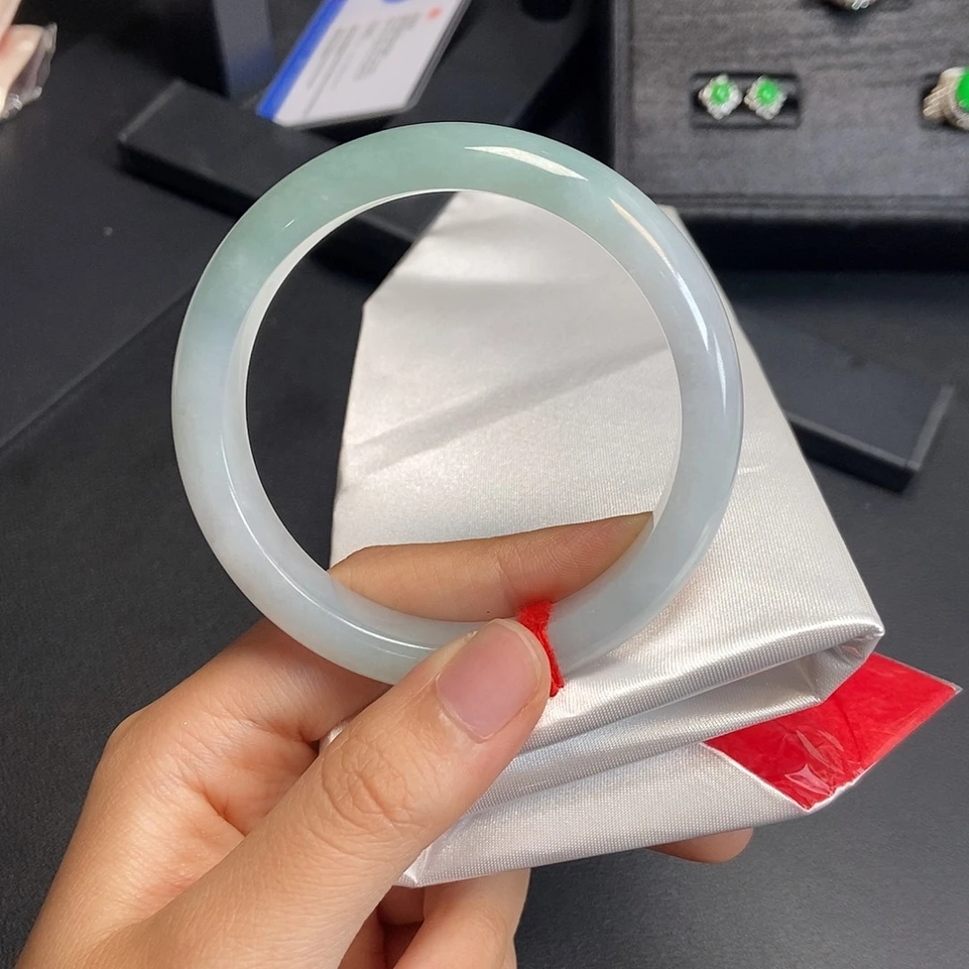 未镶嵌手镯翡翠天然缅甸翡翠