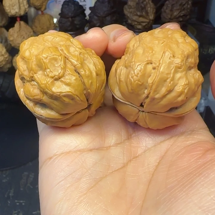 月***心吊坠文玩核桃金蟾疙瘩包不退不换