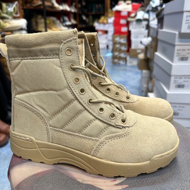 福利款马丁靴沙漠靴户外高帮百搭款软底微瑕
