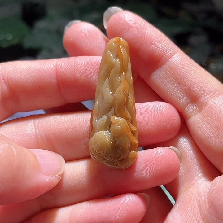 颈饰未镶嵌翡翠天