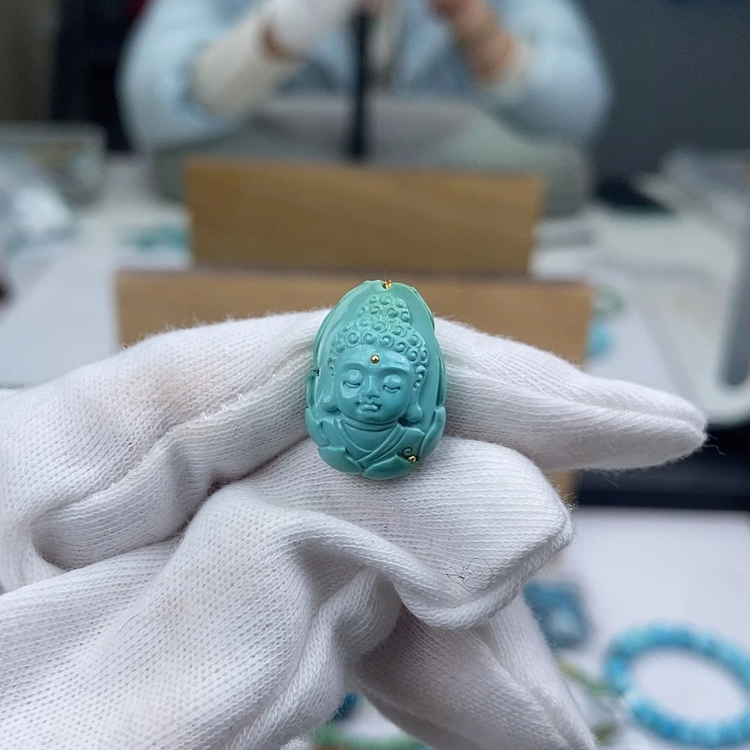 绿松石未镶嵌珠宝奇石