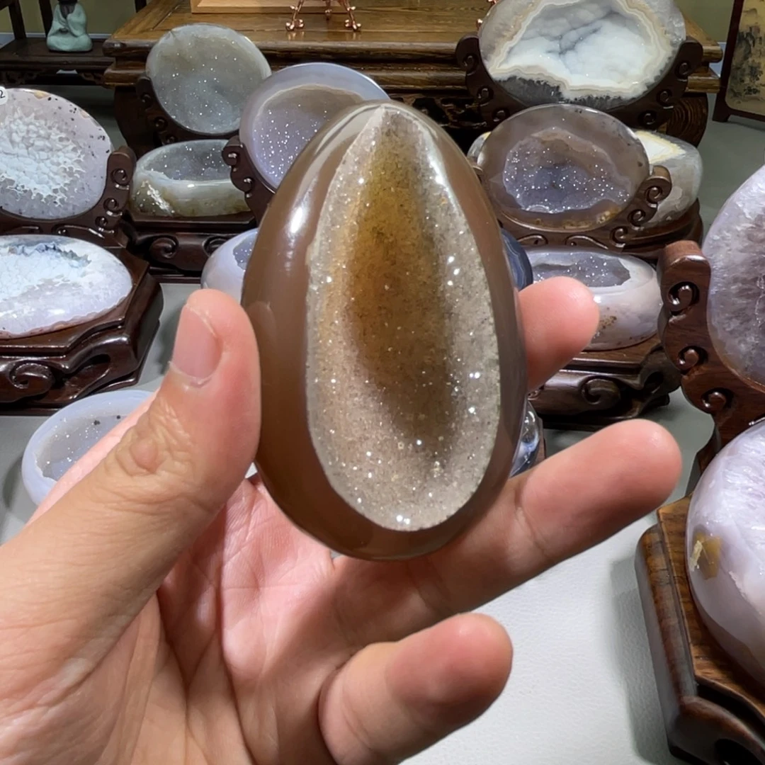 未镶嵌摆件水晶龙蛋