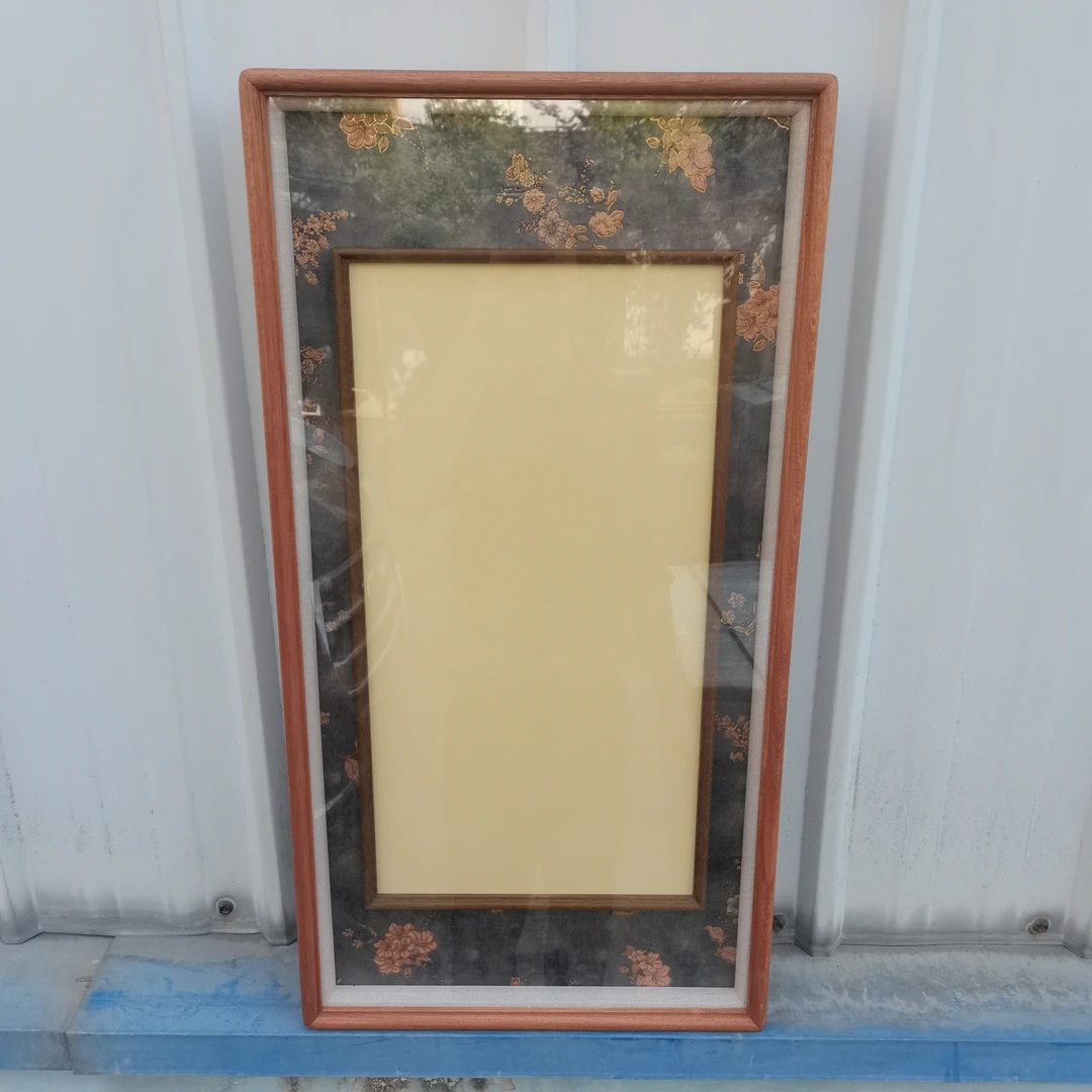 3公分内凹真丝苏绣釉青锦——65x33乌檀木框中框画框【画芯24x46】