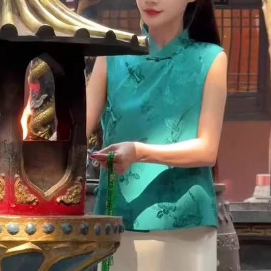 新中式百搭国风气质优雅超好看马夹高级2025新款夏季小众高端上衣