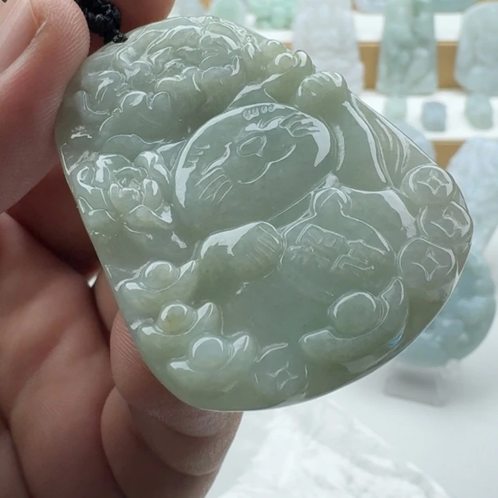 翡翠未镶嵌颈饰天然缅甸A货翡翠