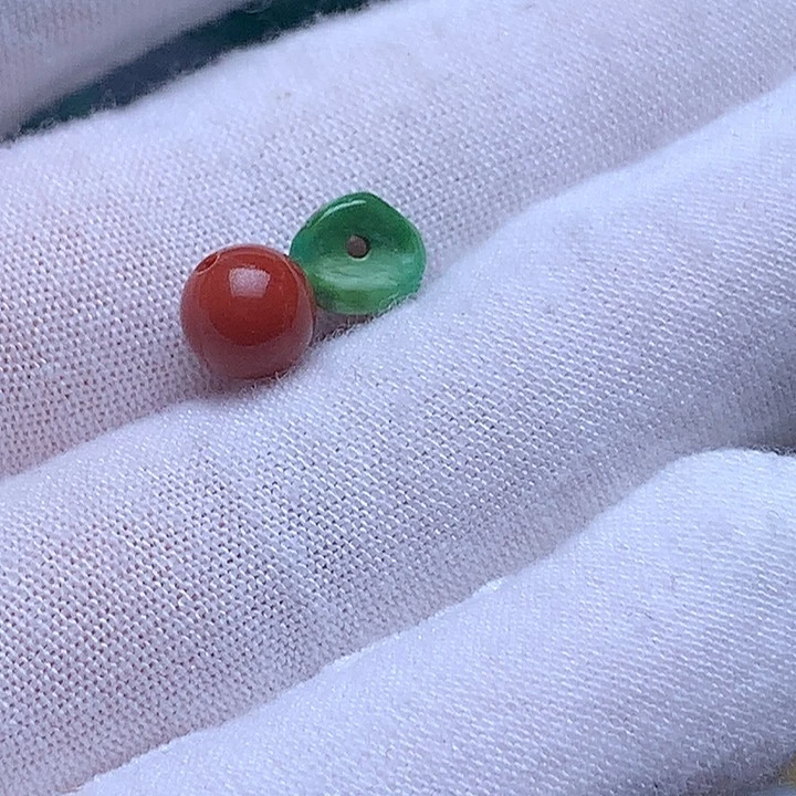 南红玛瑙未镶嵌珠宝奇石