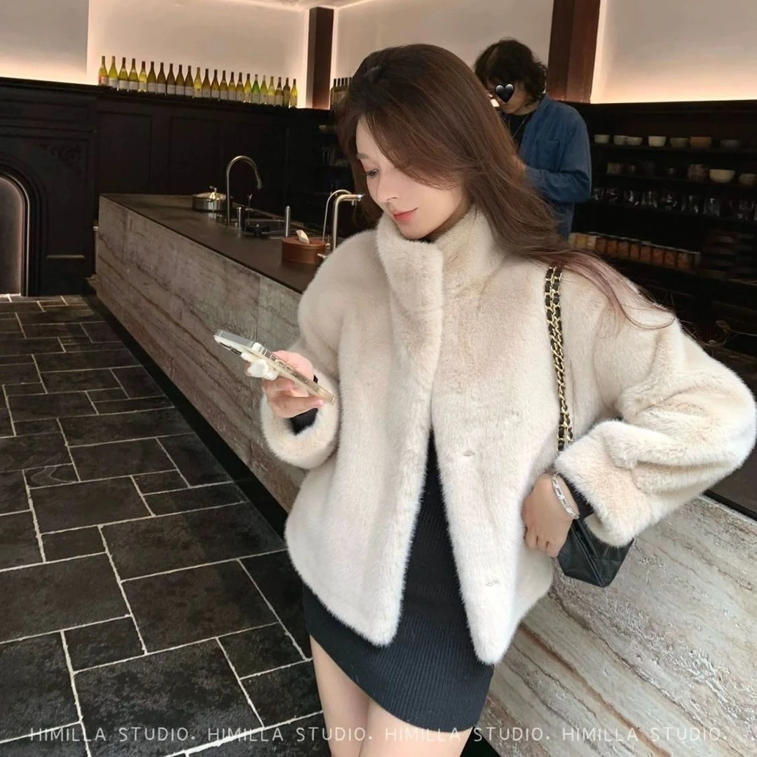 2025女款外套白搭