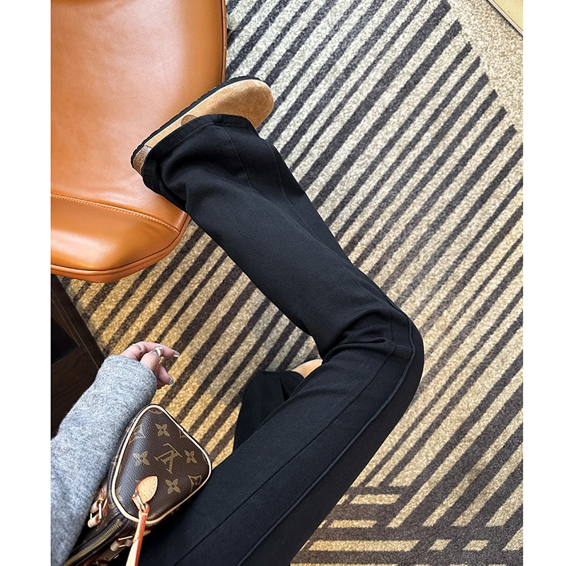 显瘦天花板！！微喇牛仔裤女2025春秋新黑色高腰弹力显瘦喇叭长裤