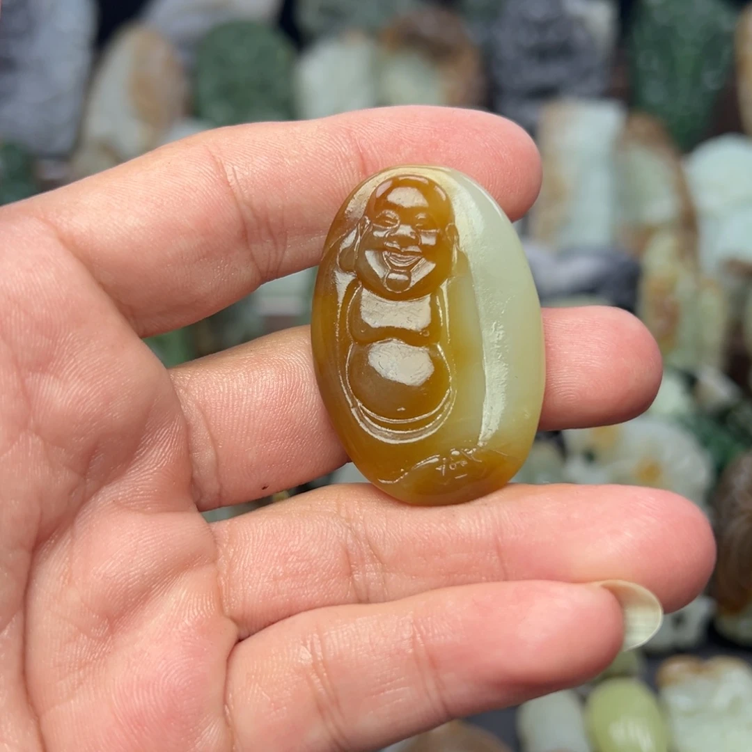 和田玉未镶嵌挂件