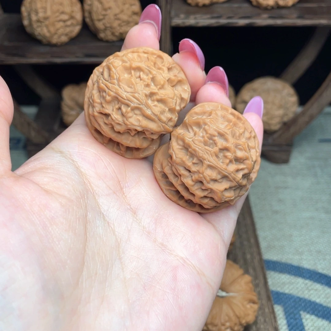 文玩核桃把件40苹果园