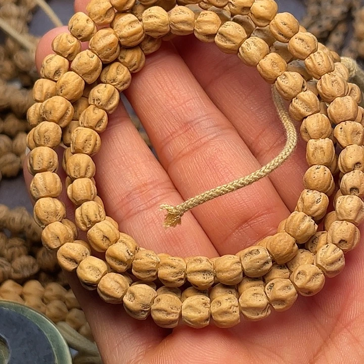 柏香籽/百香籽吊坠