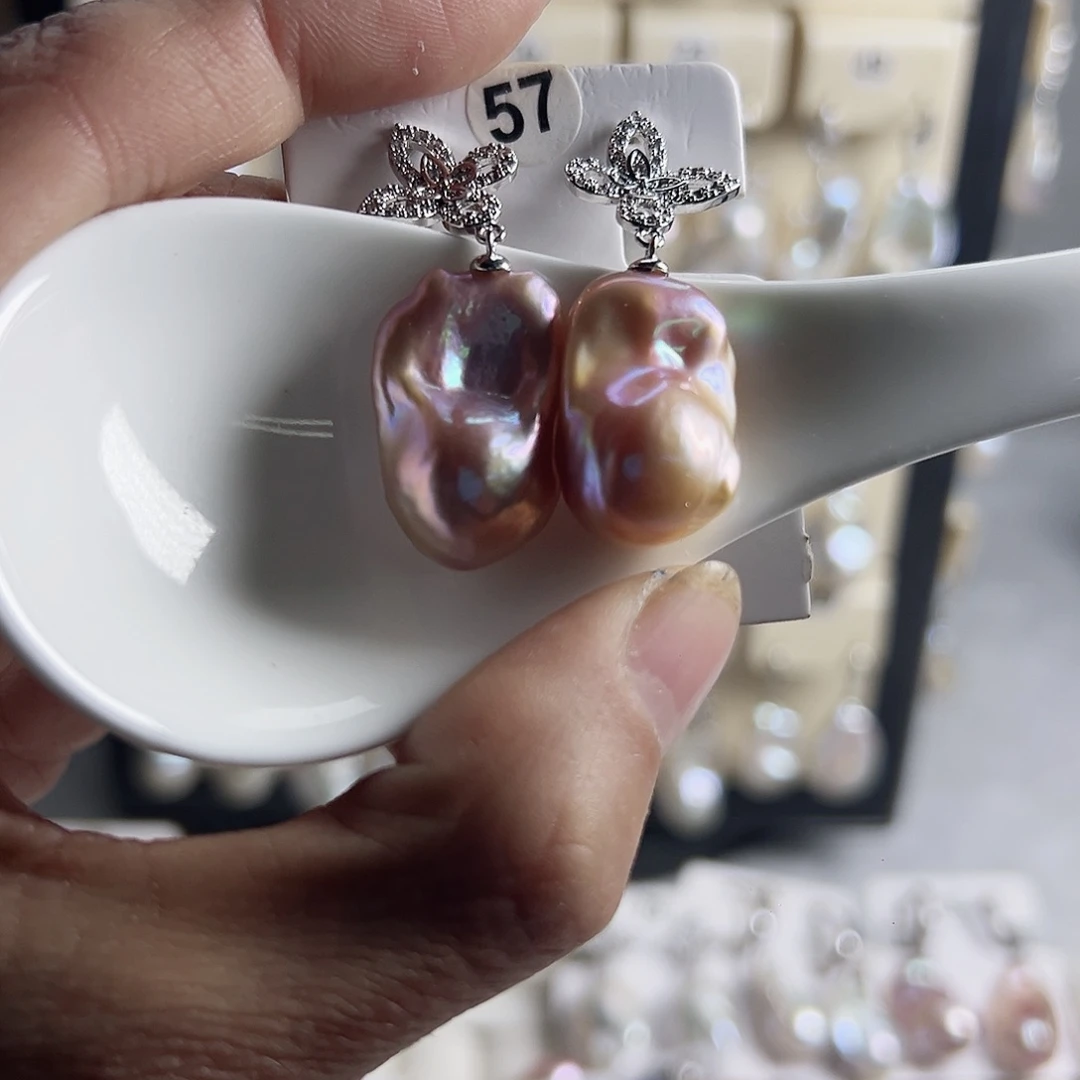 淡水珍珠耳饰未镶嵌