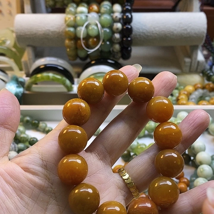 未镶嵌蛇纹石玉手镯路*