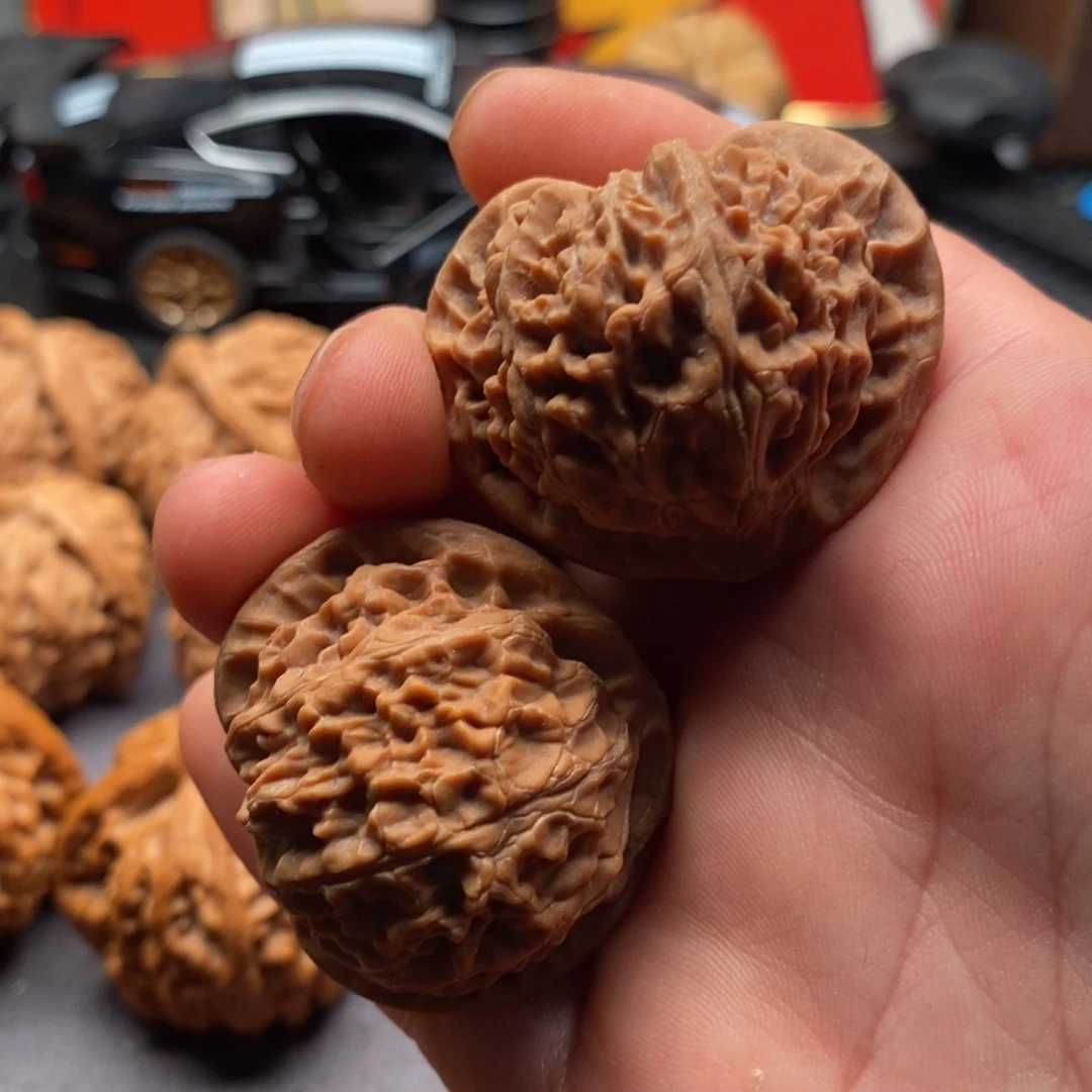 文玩核桃精品对宫灯全品40