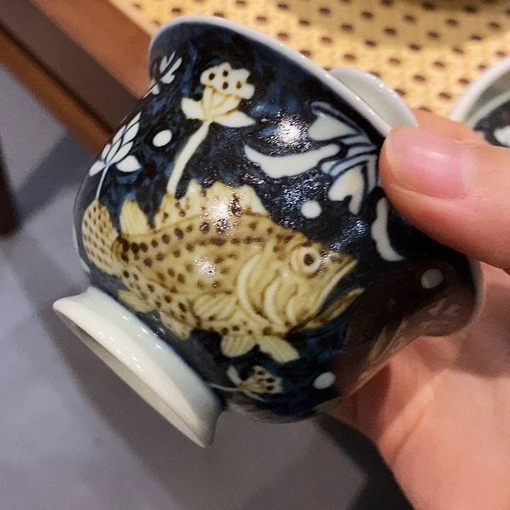 陶摆件青花釉礼金盖碗鱼藻