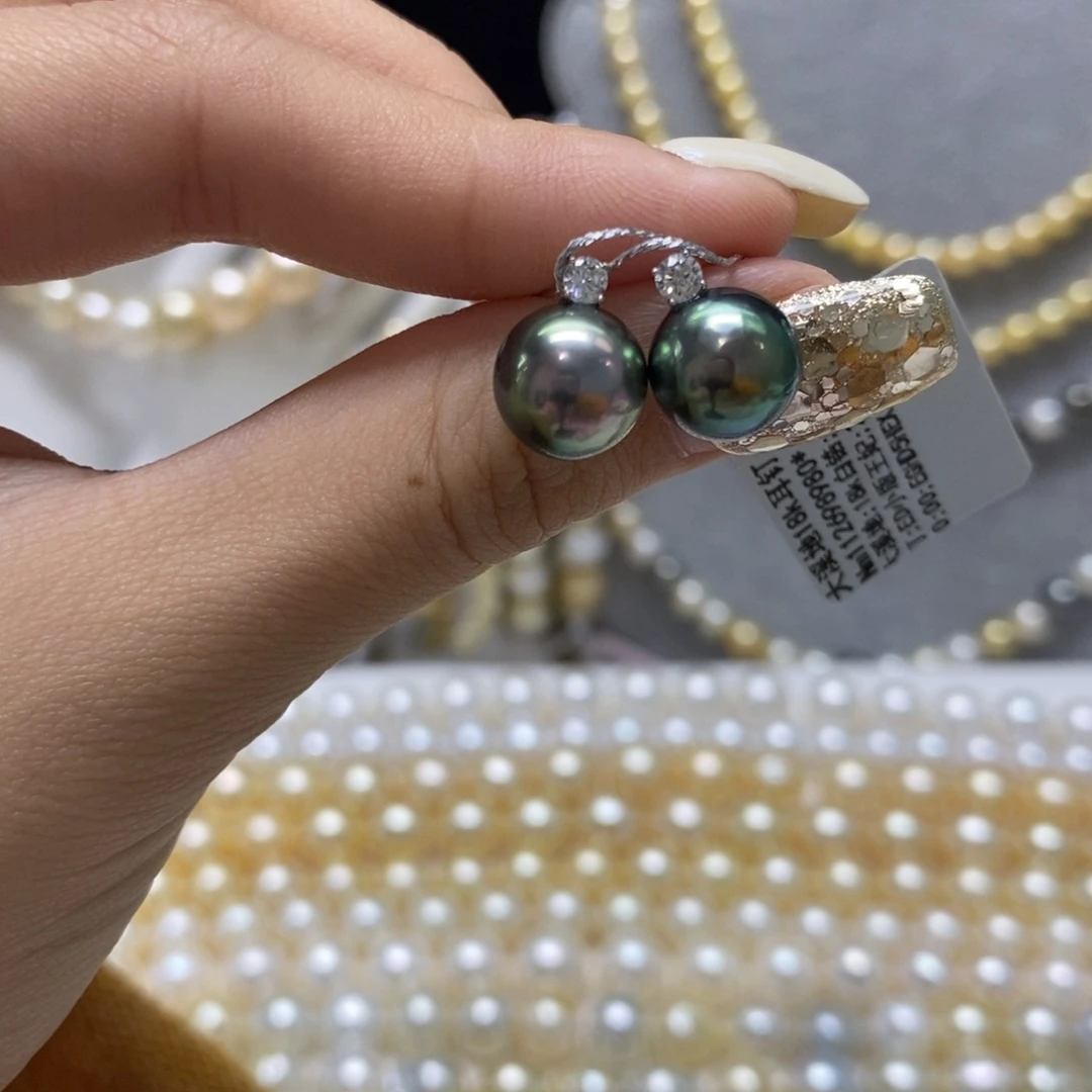 海水珍珠耳饰18K金镶嵌