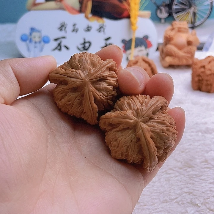 把件文玩核桃?****三棱