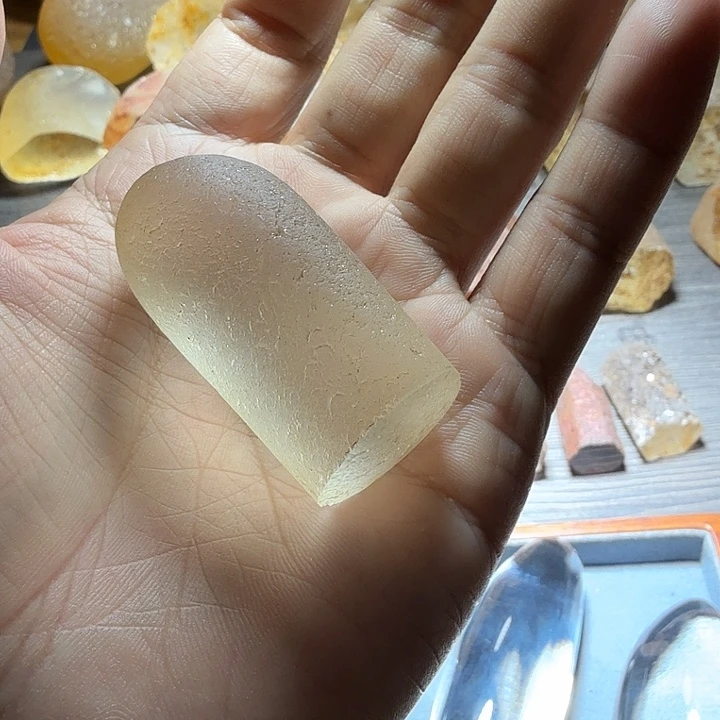 胖***子水晶珠宝半成品未镶嵌