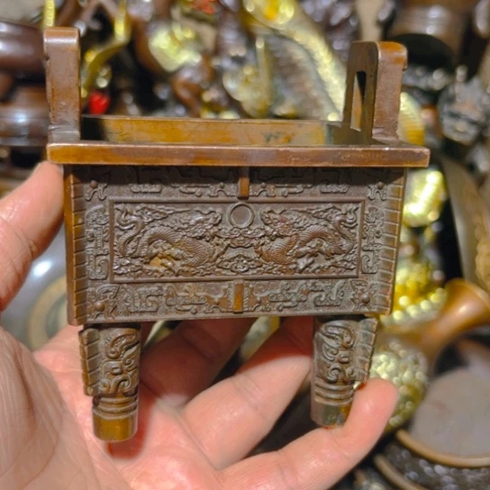 正常发货 铜的。全清了一件不留