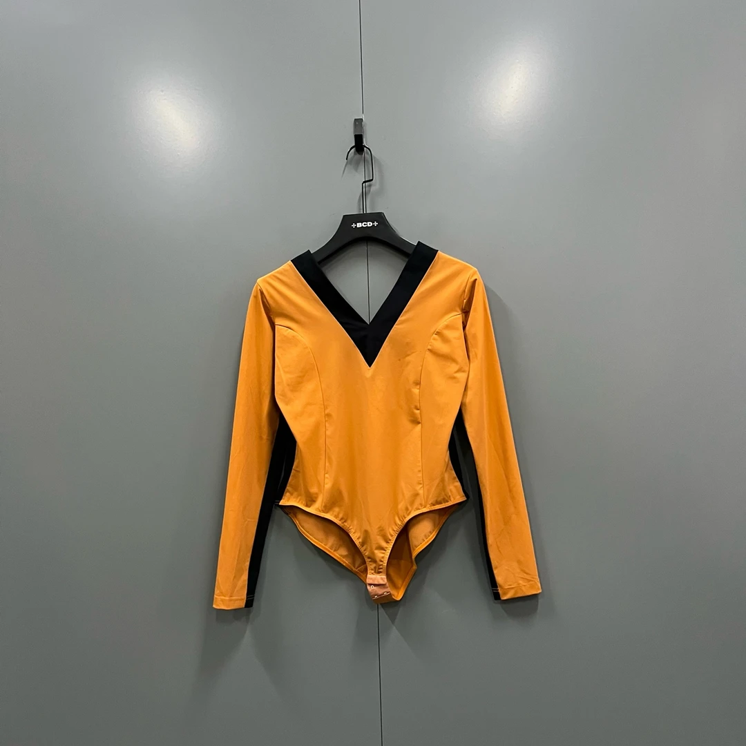 99新 BURBERRY/博柏利 tt5 拼色V领套头长袖连体衣 L码/610174