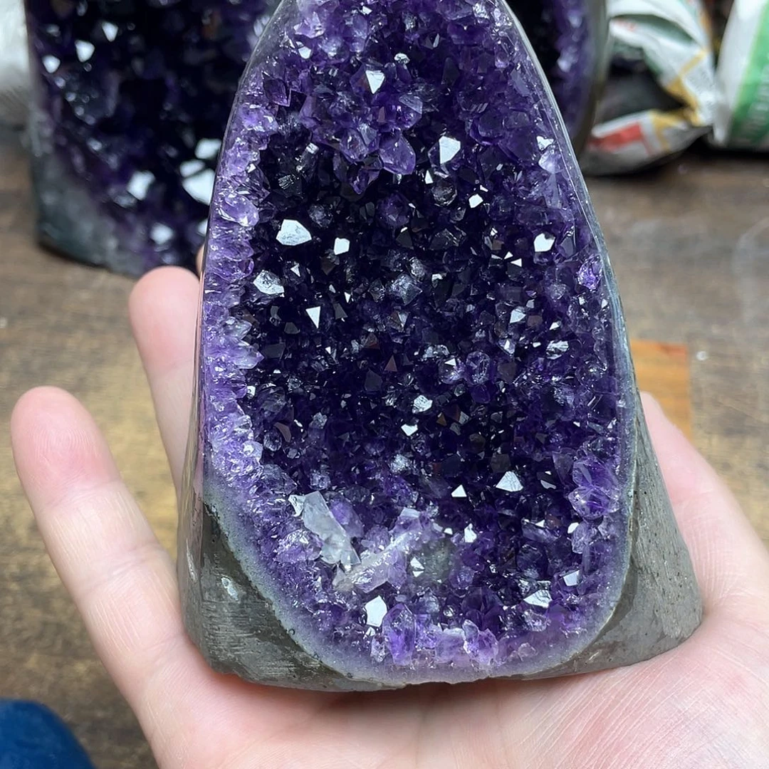 未镶嵌紫晶大型摆件（非配饰）