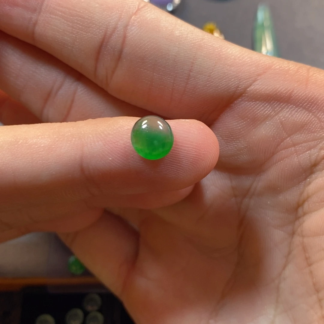 翡翠挂件未镶嵌翡翠珠宝翡翠珠宝