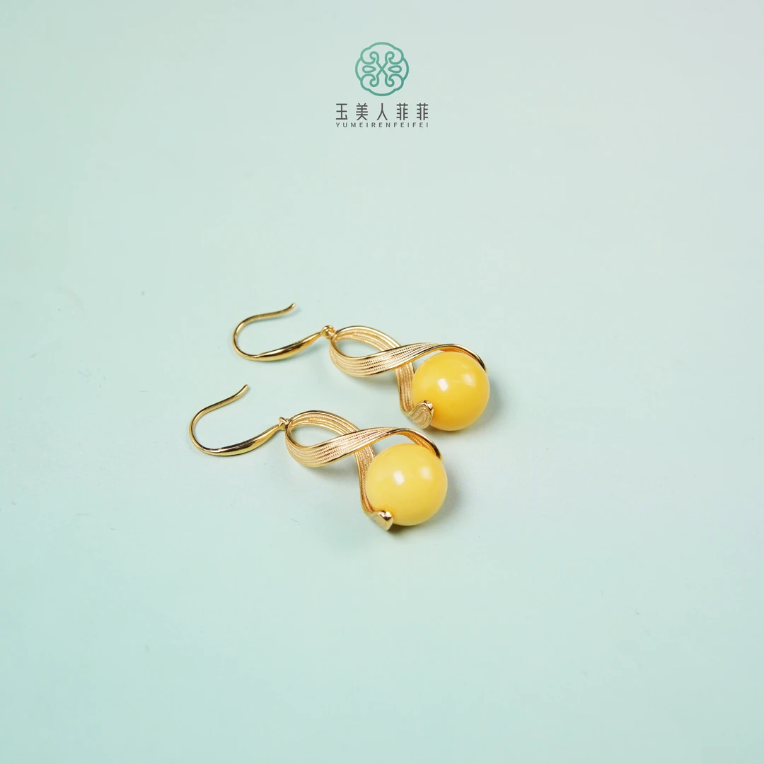 石惑珠宝~蜜蜡圆珠耳勾约12mm