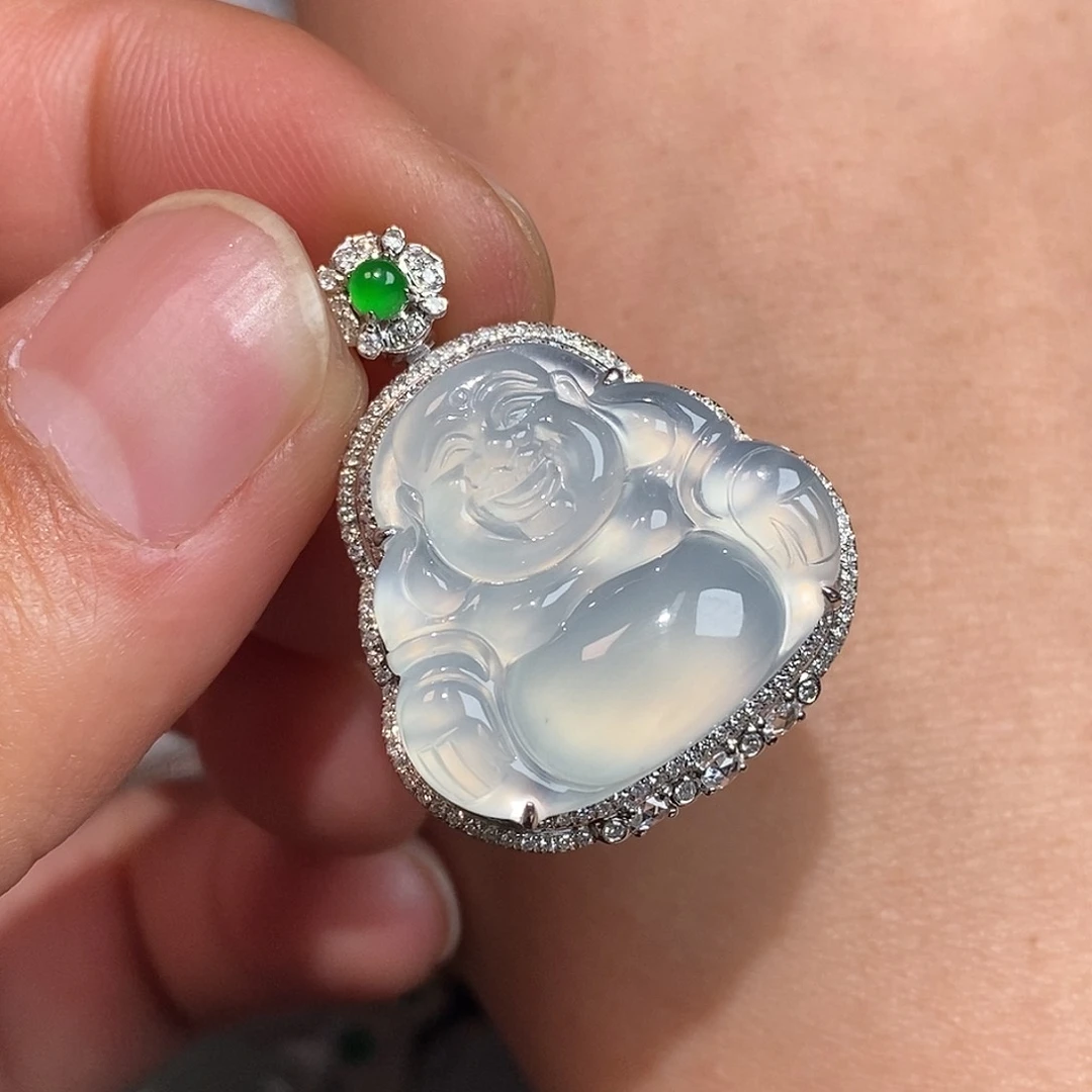 翡翠颈饰18K金镶嵌佛公