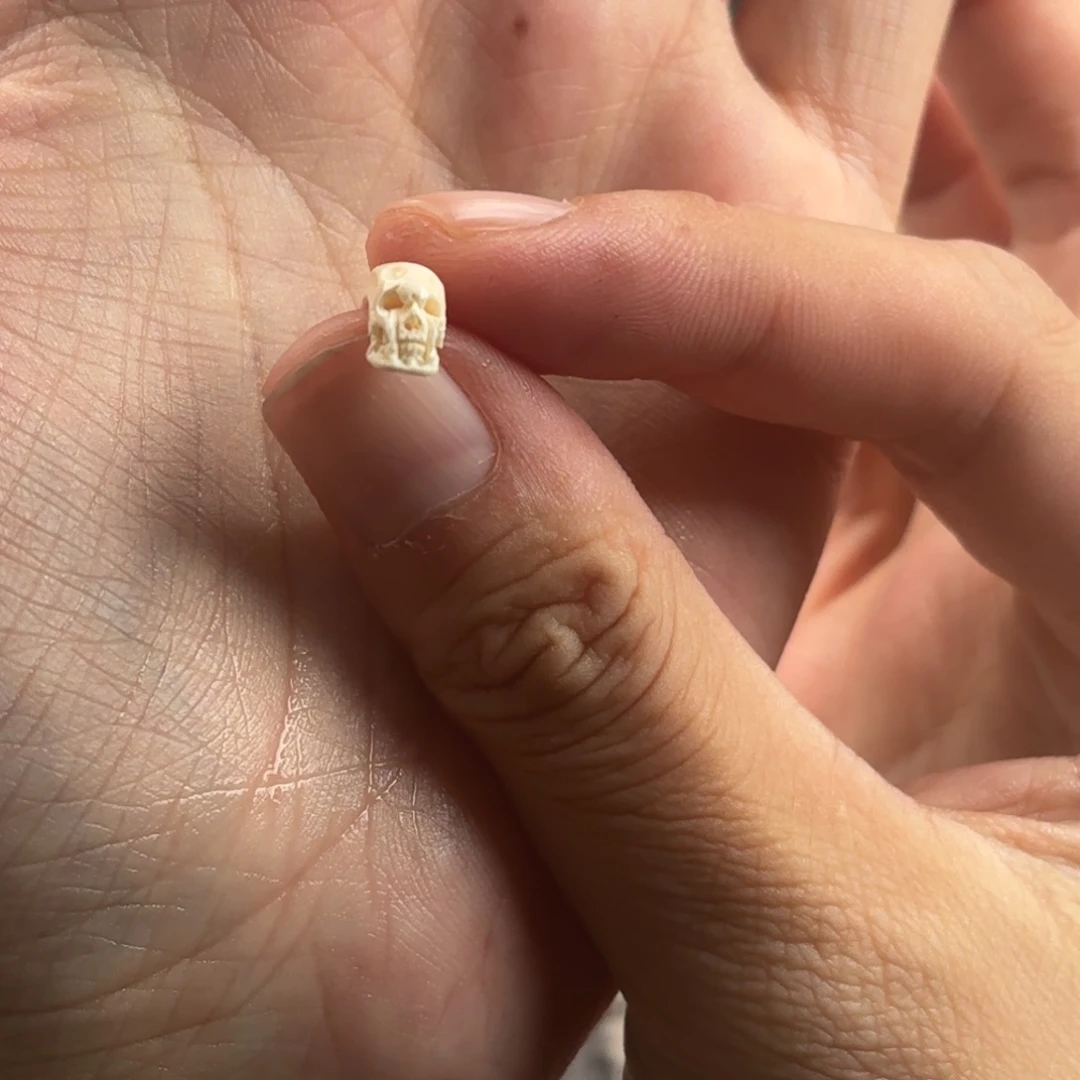 非金属尸陀林恶灵卡子一个